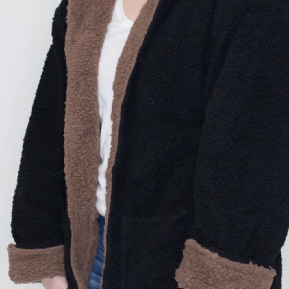 TEDDY JACKET🖤 - Picture 2 of 2